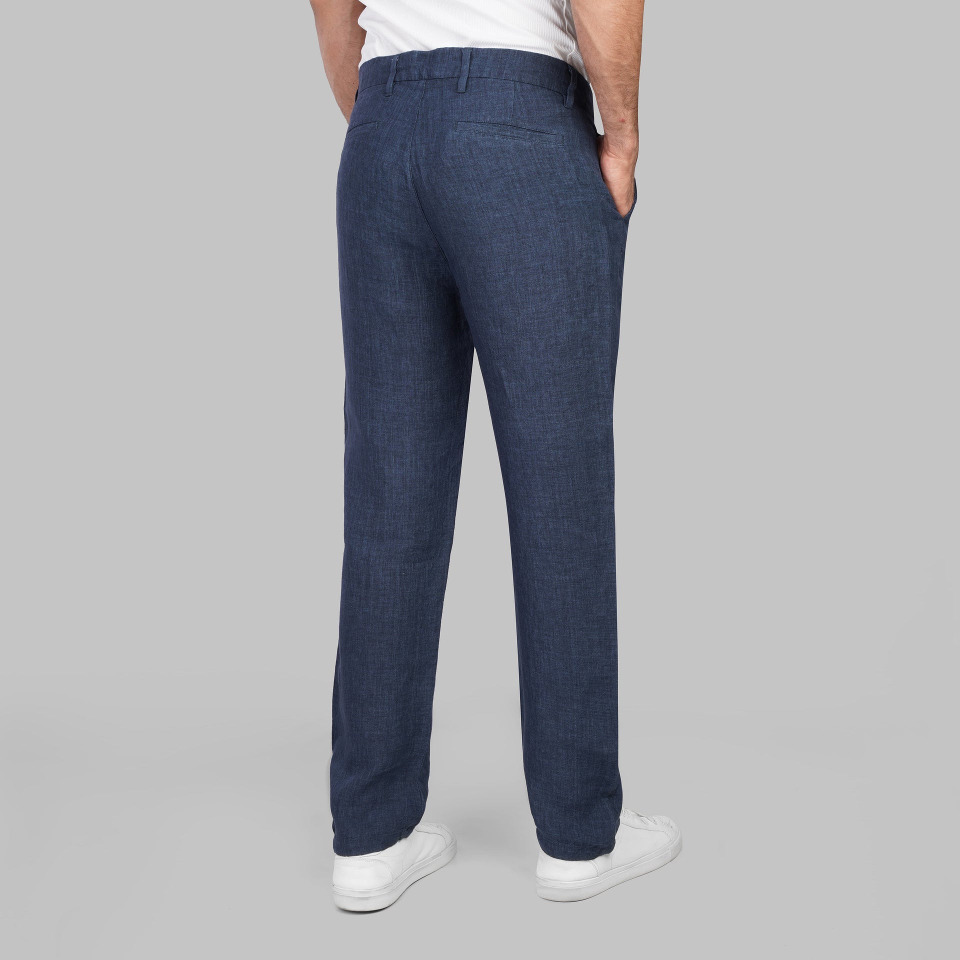 Shop Men’s Refined Tapered navy Linen Pants for Summer 2026 in Egypt by dockland - تسوق بنطلون كتان رجالي ضيق نيفي لصيف 2026 من دوكلاند للملابس الرجالي في مصر
