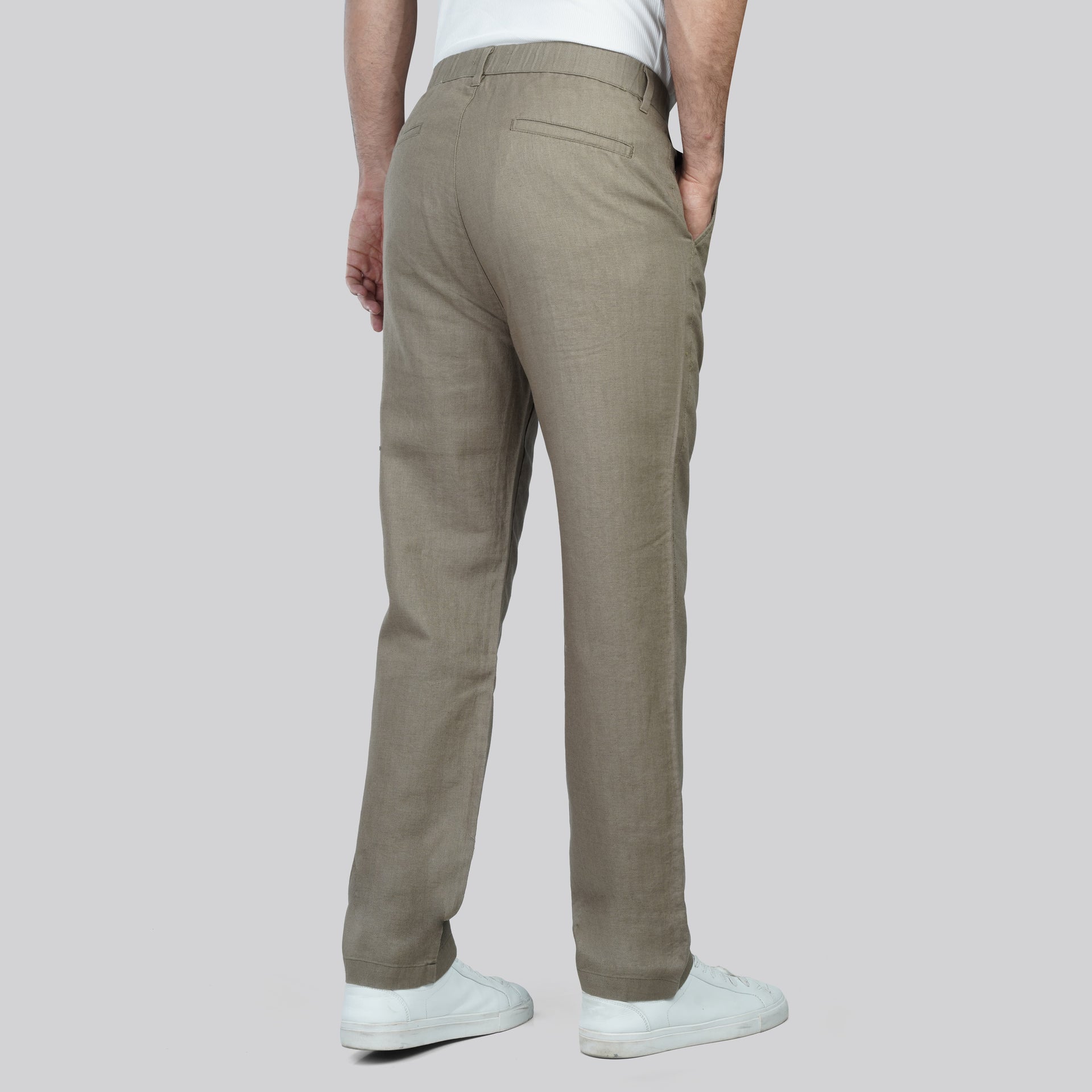 Shop Men’s Linen-Cotton Blend olive Pants for Summer 2026 in Egypt by dockland - تسوق بنطلون كتان رجالي زيتي غامق لصيف 2026 في مصر من دوكلاند للملابس الرجالي
