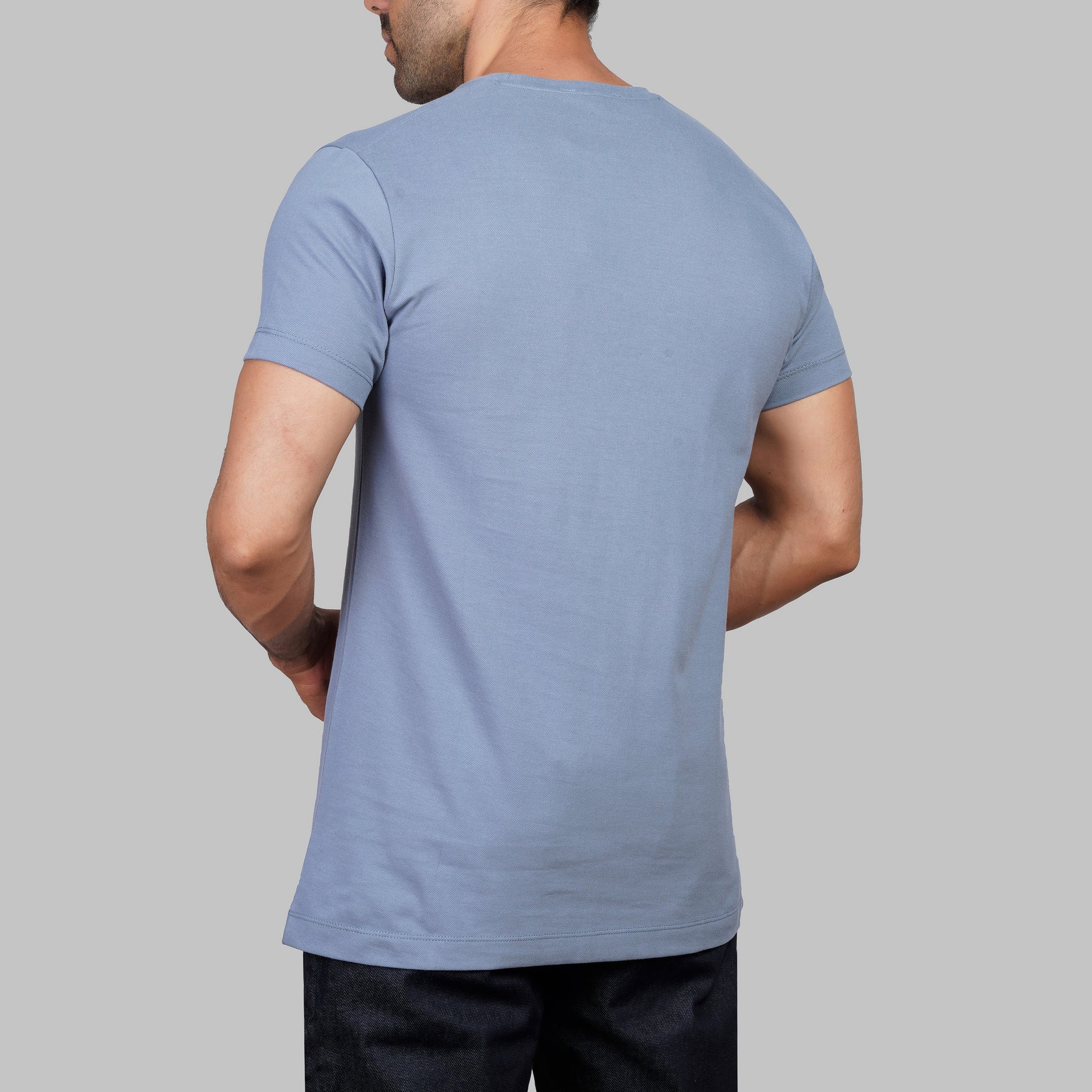 Modern Slim-Fit Cotton T-Shirt with Print Detail - Dockland