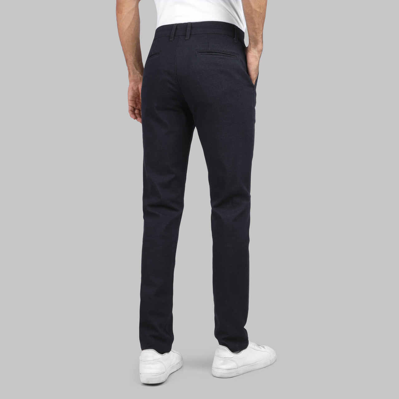 Premium Slim-Fit Jeans - BLACK